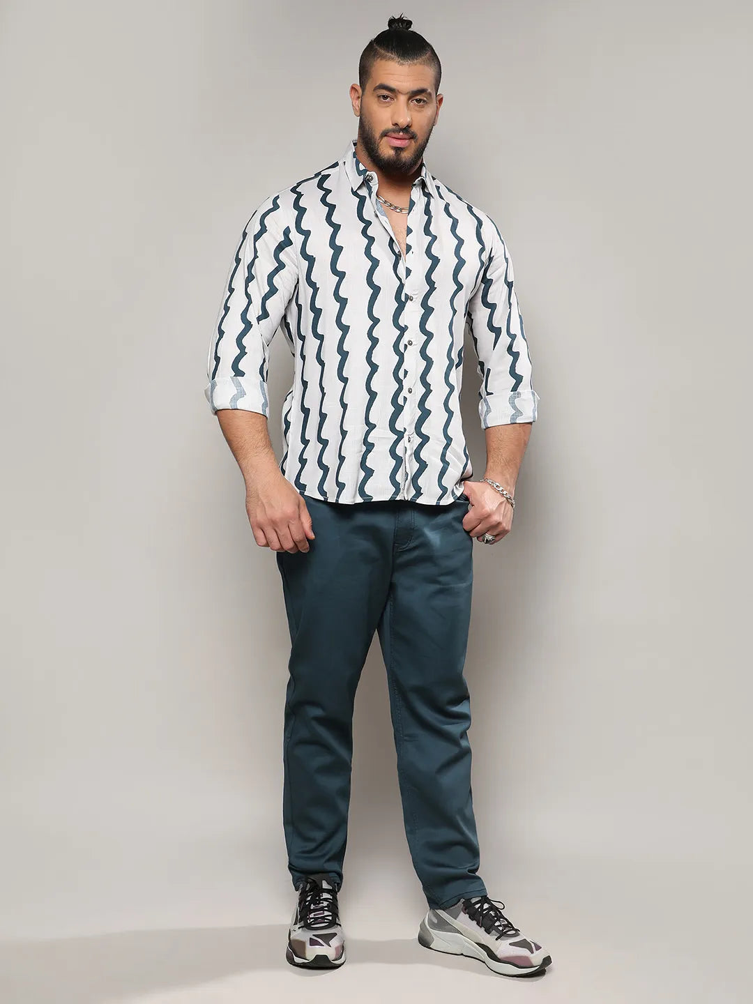 White & Navy Blue Contrast Paint Lines Shirt