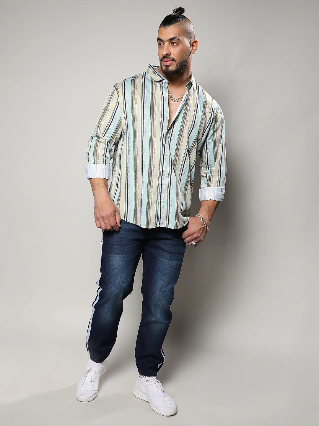 Multicolour Striped Regular Fit Casual Shirt